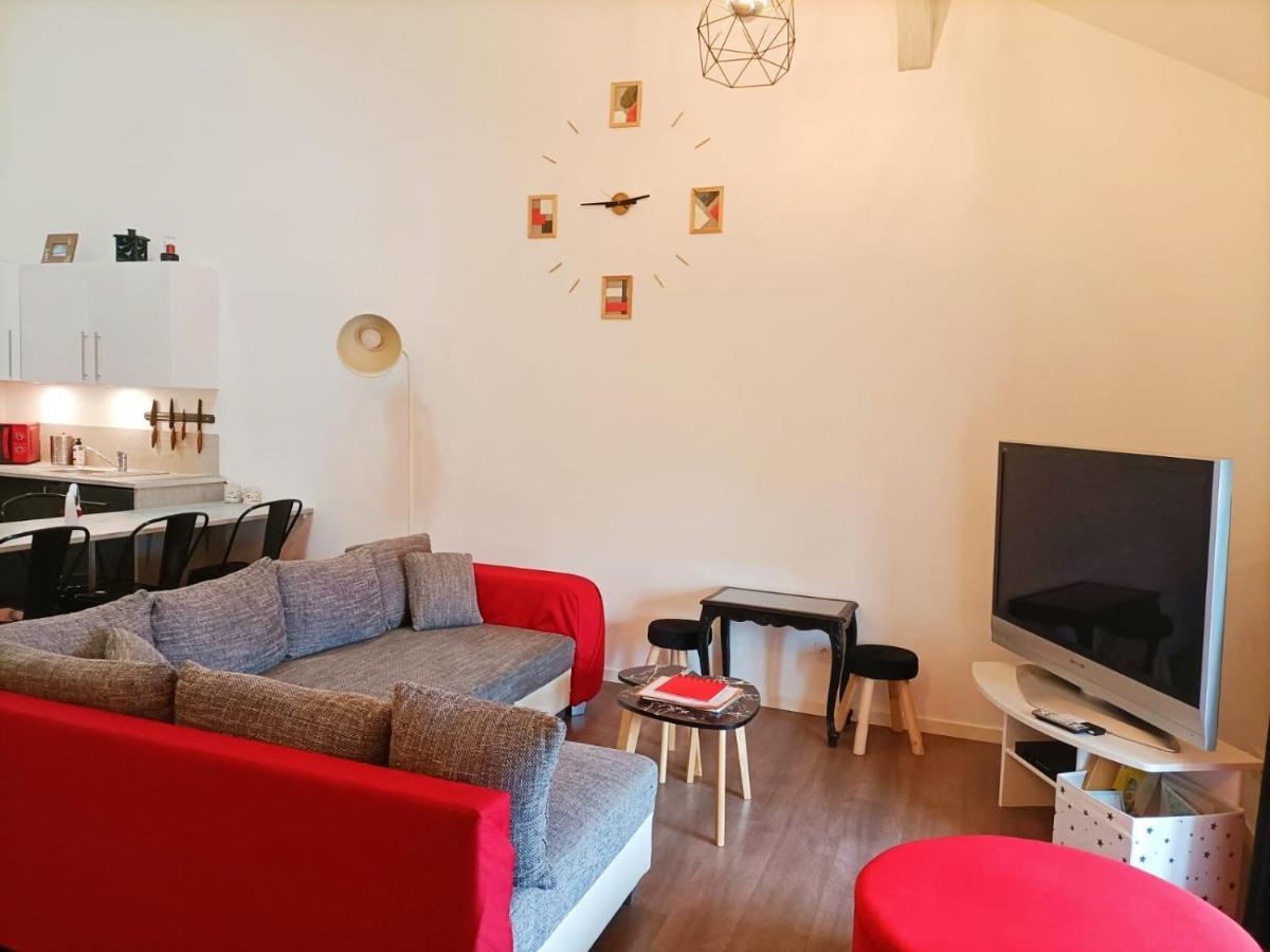 Superbe appartement type loft en duplex rue Buat Châlons-en-Champagne Buitenkant foto