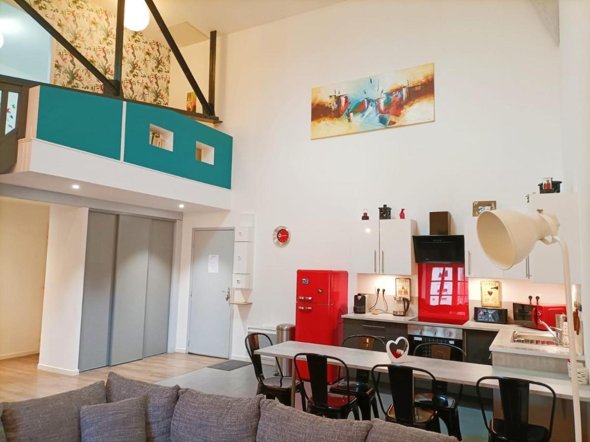 Superbe appartement type loft en duplex rue Buat Châlons-en-Champagne Buitenkant foto