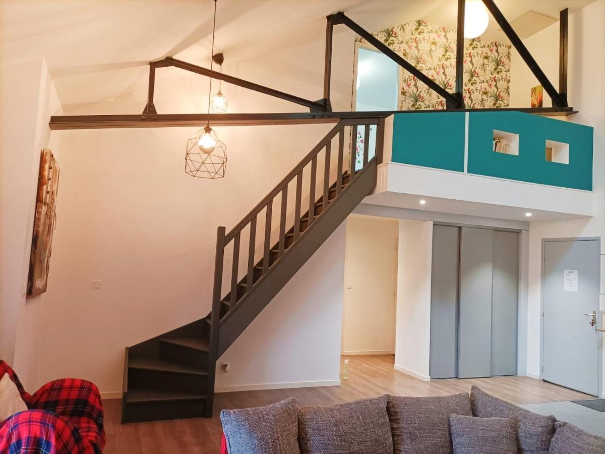 Superbe appartement type loft en duplex rue Buat Châlons-en-Champagne Buitenkant foto