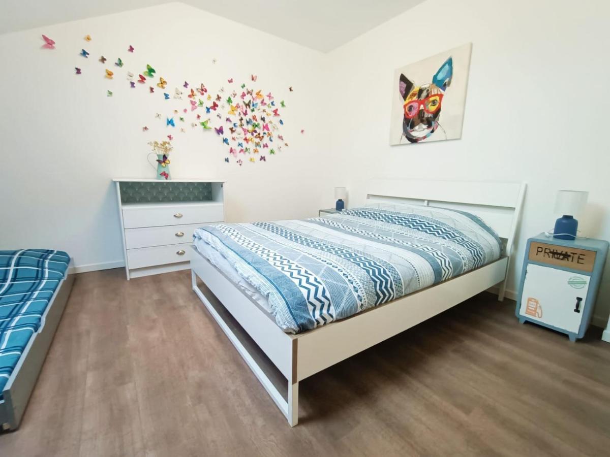 Superbe appartement type loft en duplex rue Buat Châlons-en-Champagne Buitenkant foto